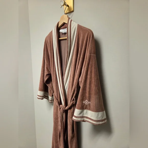 Christian Dior, vintage Mauve Brown and Cream Robe - Picture 2 of 12